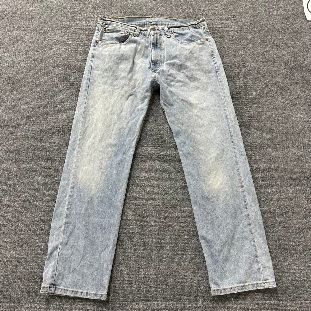 Levi's Jeans Mens Size 34x30 Light Wash 505 Regular Fit Straight Leg Denim